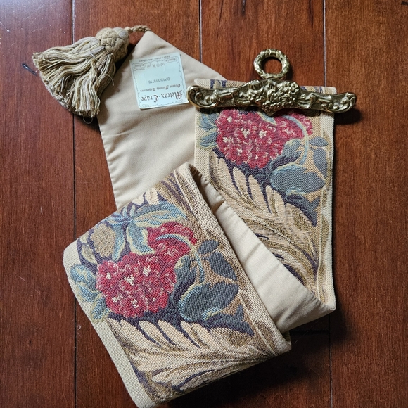 Vintage Metrax Craye Flemish Tapestries Bell Pull Brass - Picture 2 of 12